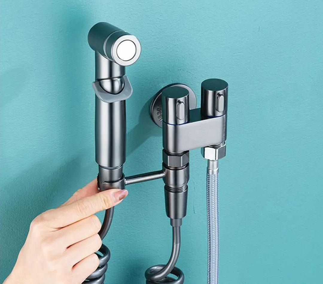 BLIOTE Cleaning Sprayer Set bathroom sprayer finish detail